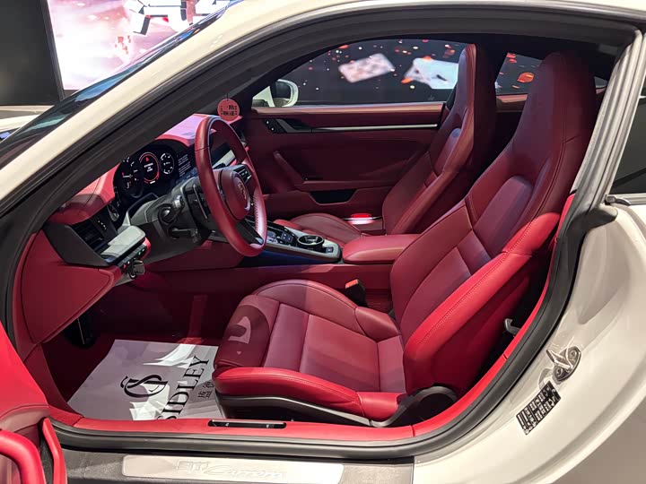 Фото 9 - Porsche 911