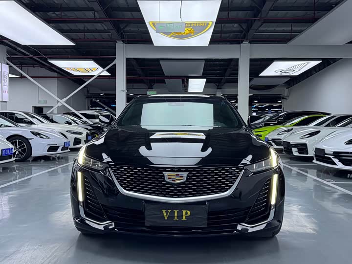 Фото 2 - Cadillac CT5