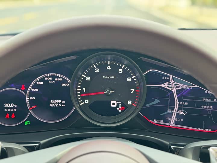 Фото 19 - Porsche Panamera