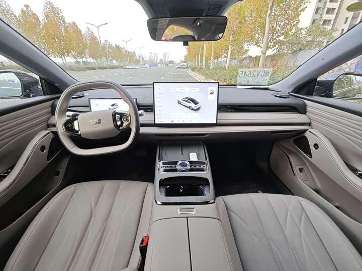 Фото 6 - Geely Galaxy Starshine 8 EM-i