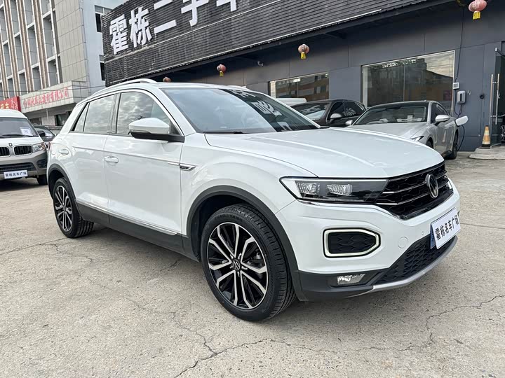 Фото 3 - Volkswagen T-Roc