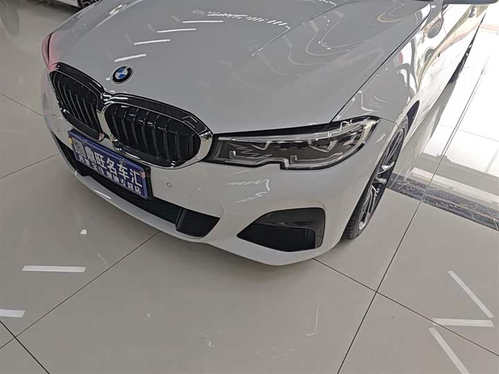 Фото 24 - BMW 3 Series