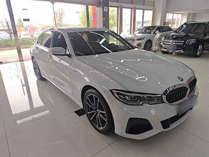 Фото 4 - BMW 3 Series