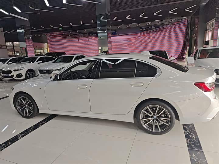 Фото 5 - BMW 3 Series