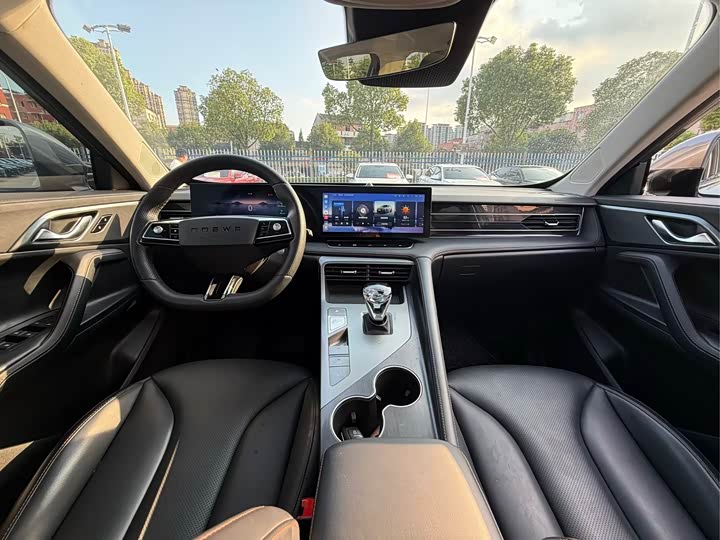 Фото 9 - Roewe RX5