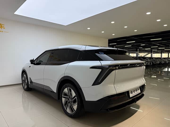 Фото 19 - HiPhi Y