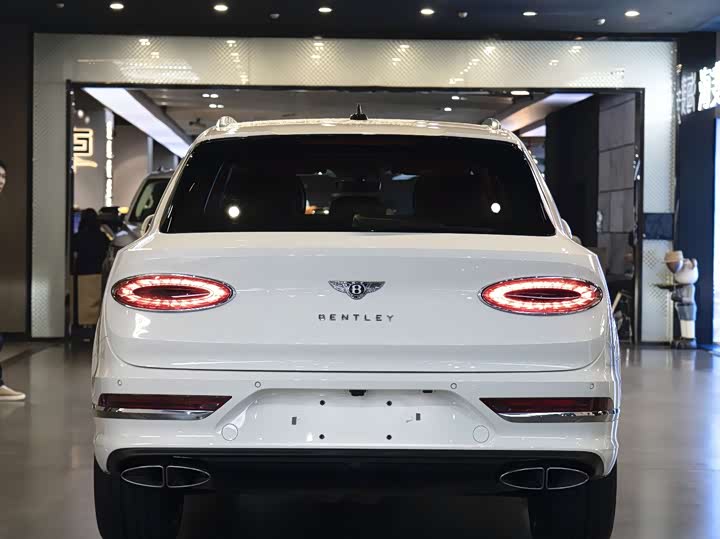Фото 6 - Bentley Bentayga