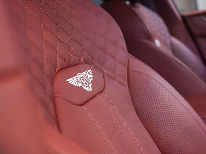 Фото 8 - Bentley Bentayga