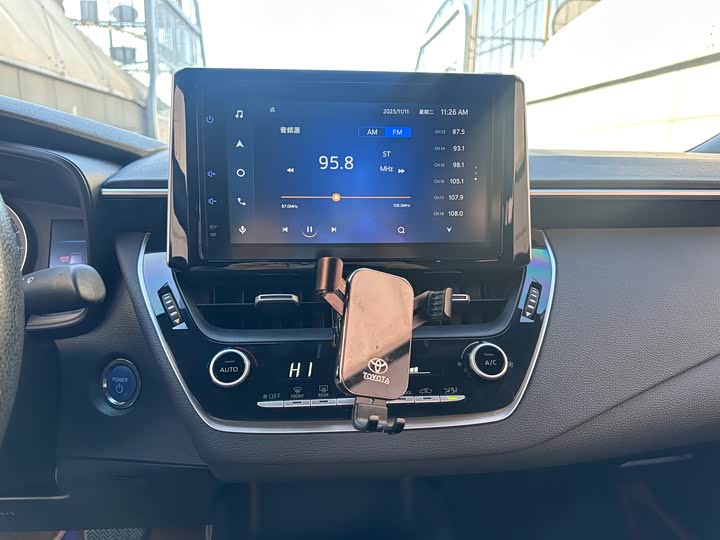 Фото 11 - Toyota Levin