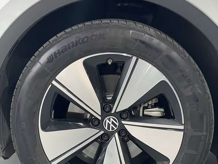 Фото 4 - Volkswagen ID.4 X