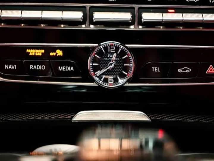 Фото 12 - Mercedes-Benz G-Class AMG