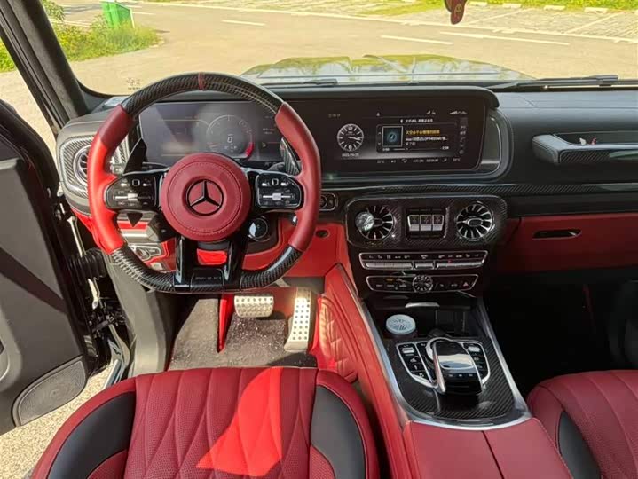 Фото 7 - Mercedes-Benz G-Class AMG