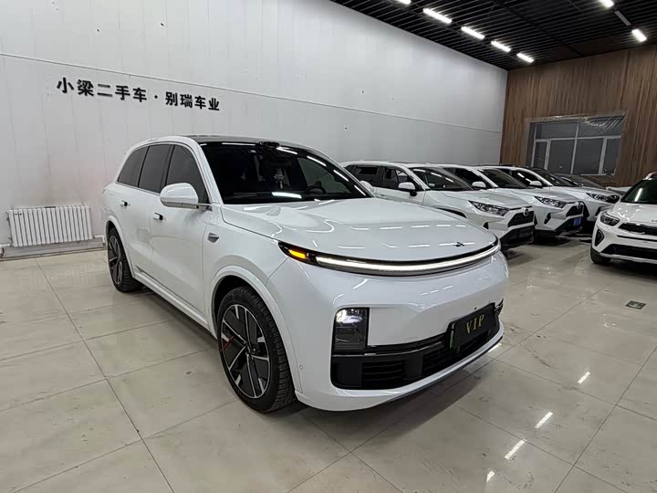 Фото 7 - LiXiang L8