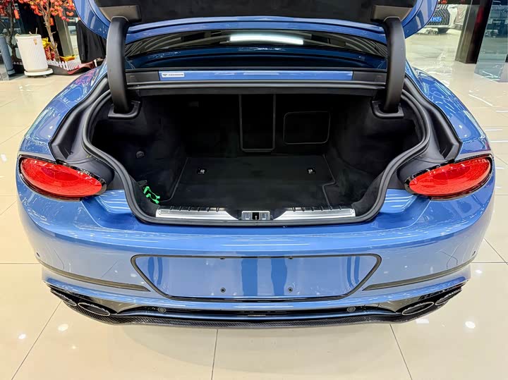 Фото 13 - Bentley Continental GT