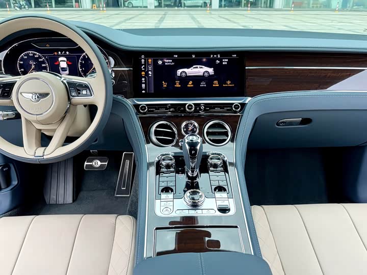 Фото 18 - Bentley Continental GT