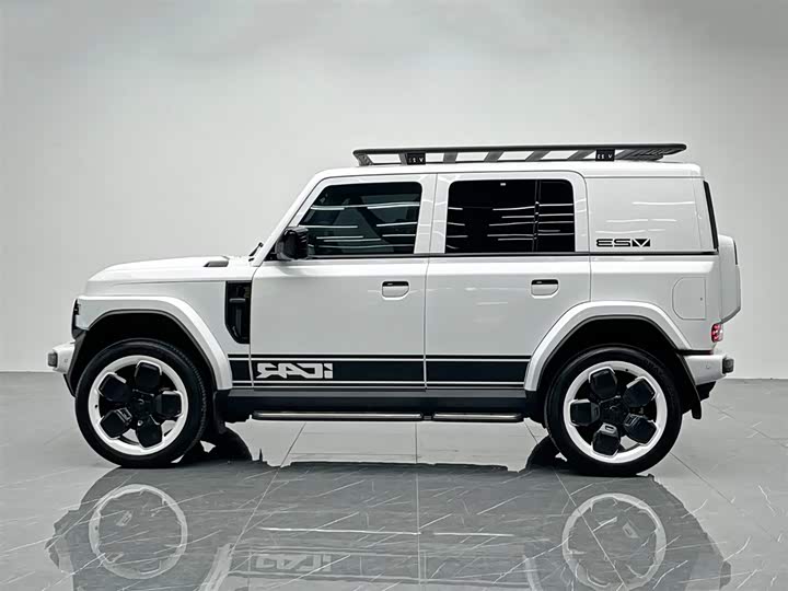 Фото 3 - Chery iCar V23