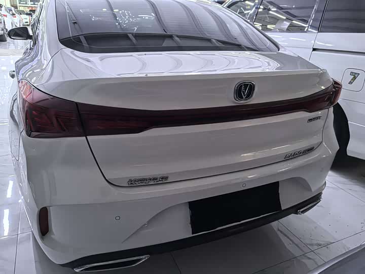 Фото 5 - Changan Eado Plus