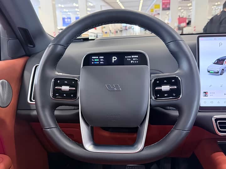 Фото 16 - LiXiang L9