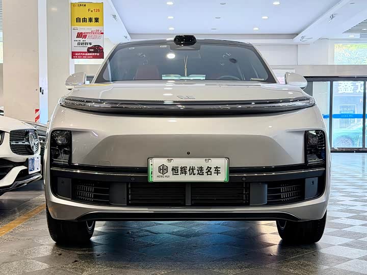 Фото 2 - LiXiang L9