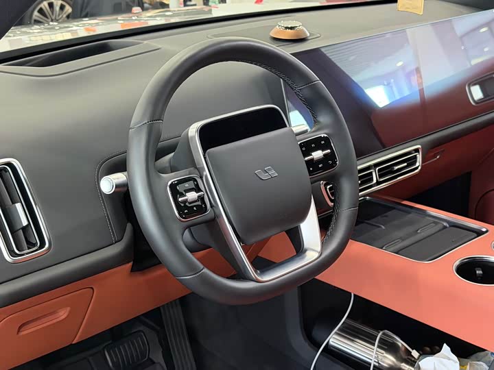 Фото 5 - LiXiang L9