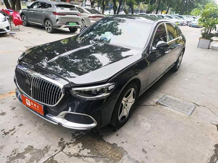 Фото 1 - Mercedes-Benz Maybach S-Class