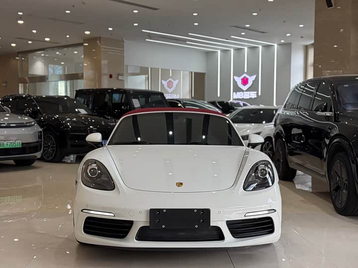 Фото 2 - Porsche 718