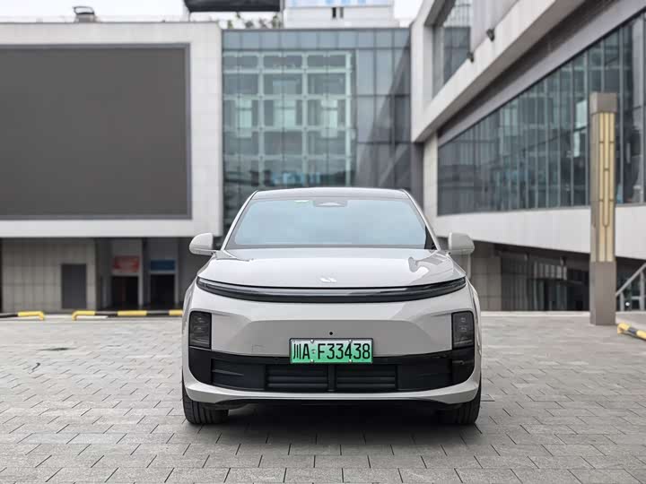 Фото 2 - LiXiang L6