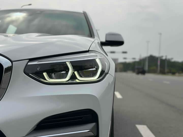 Фото 10 - BMW X3