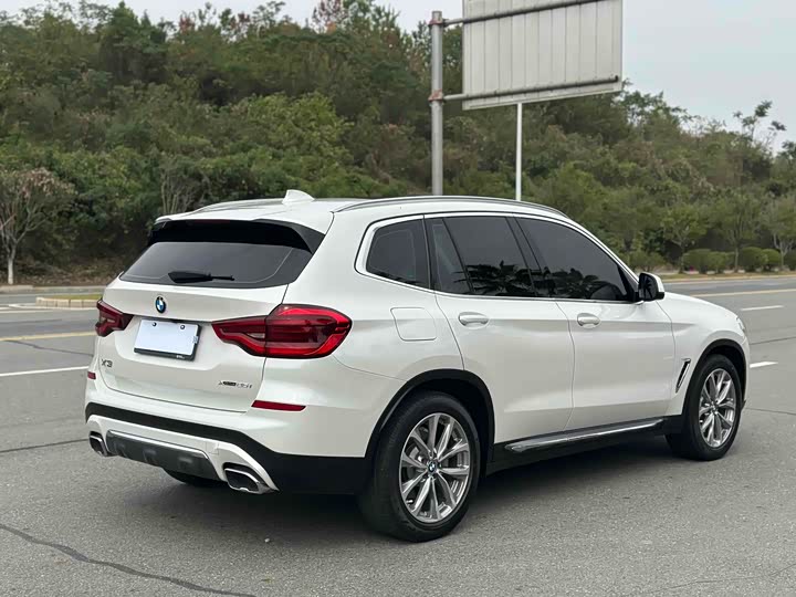 Фото 11 - BMW X3