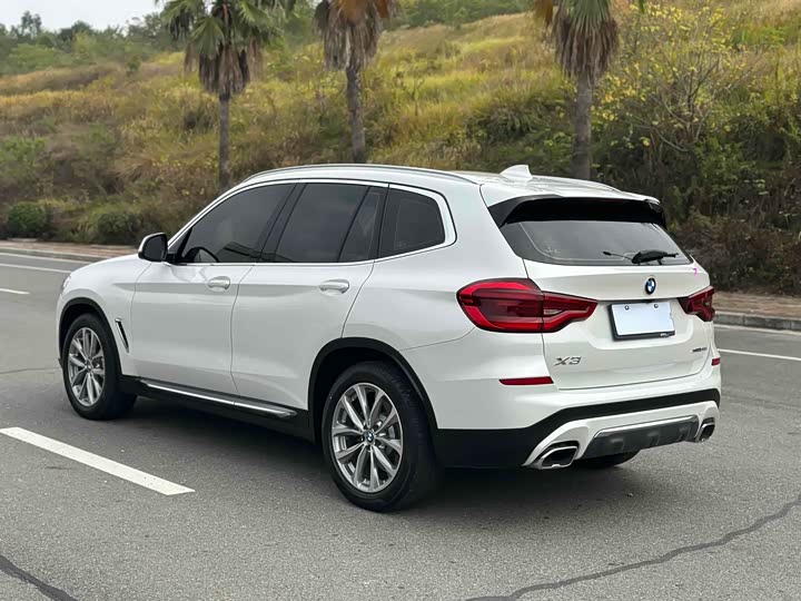 Фото 13 - BMW X3