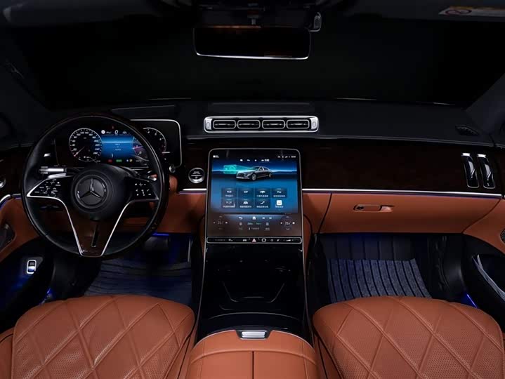 Фото 2 - Mercedes-Benz Maybach S-Class