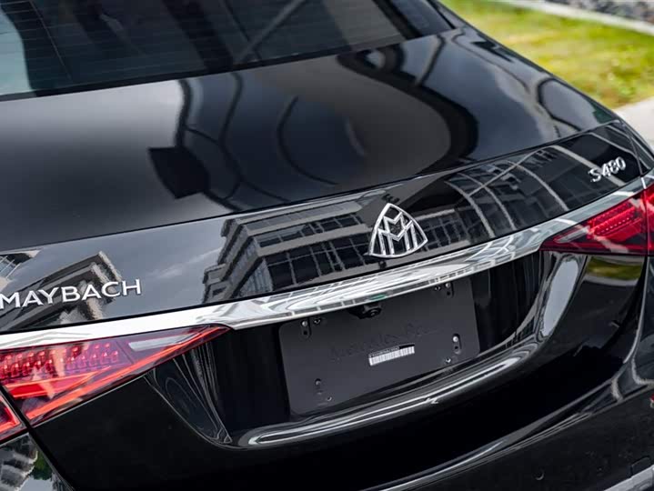 Фото 9 - Mercedes-Benz Maybach S-Class