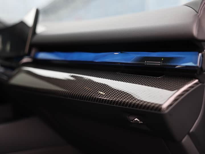 Фото 22 - BMW i5