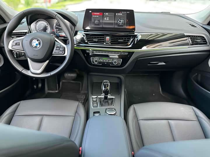 Фото 8 - BMW 1 Series