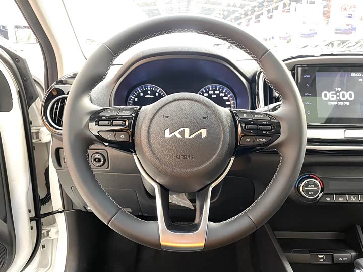 Фото 7 - Kia KX1