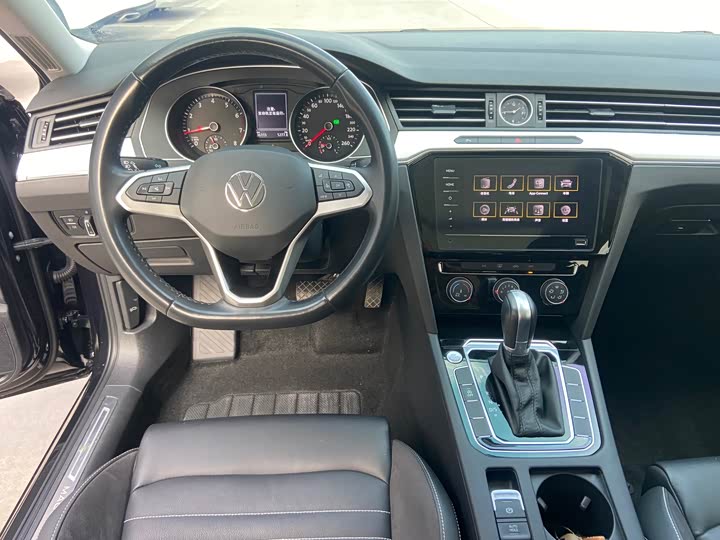 Фото 7 - Volkswagen Magotan