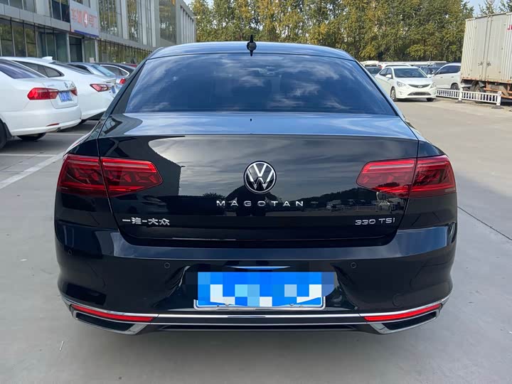 Фото 9 - Volkswagen Magotan