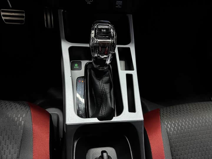 Фото 10 - Honda Life