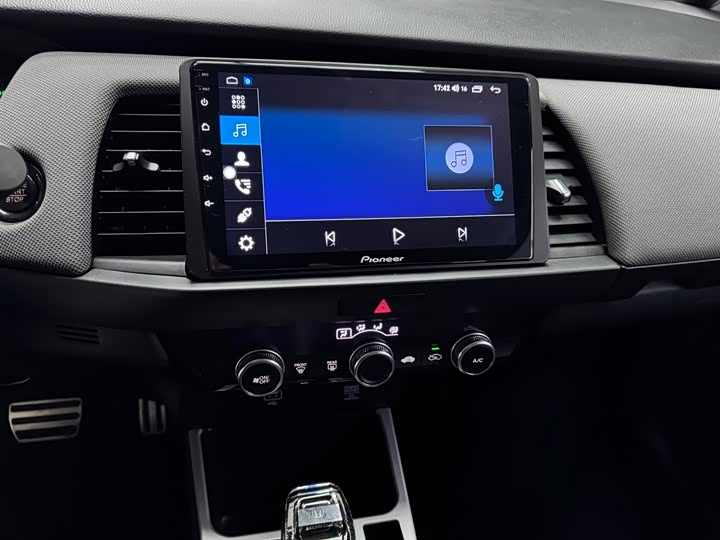 Фото 11 - Honda Life