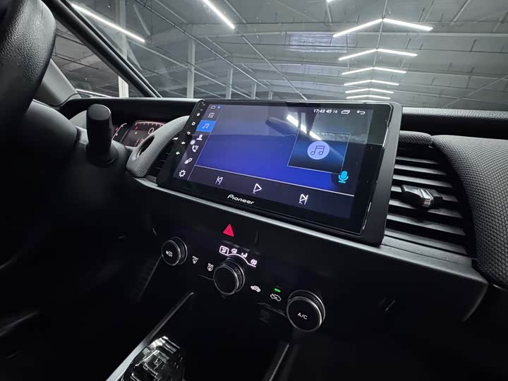 Фото 19 - Honda Life