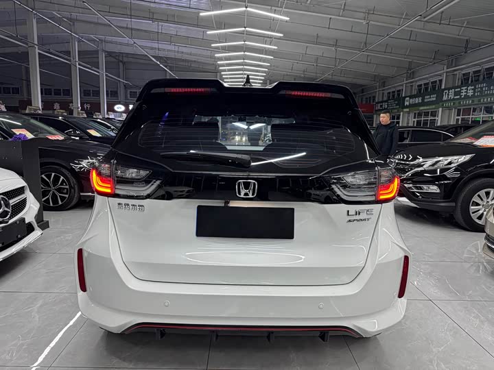 Фото 5 - Honda Life