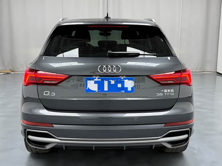 Фото 12 - Audi Q3