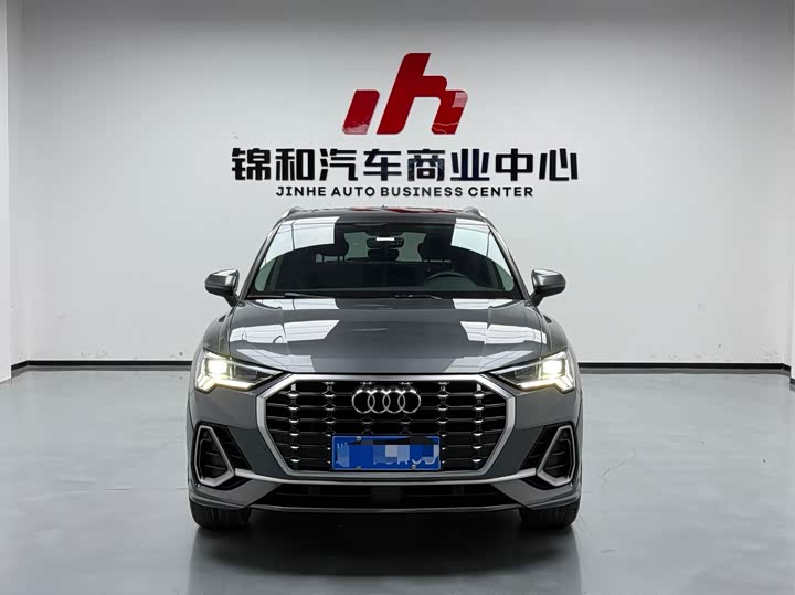 Фото 2 - Audi Q3