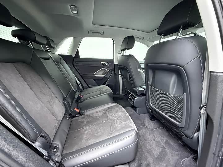 Фото 9 - Audi Q3