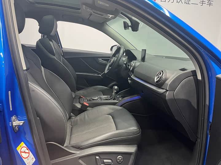 Фото 12 - Audi Q2L