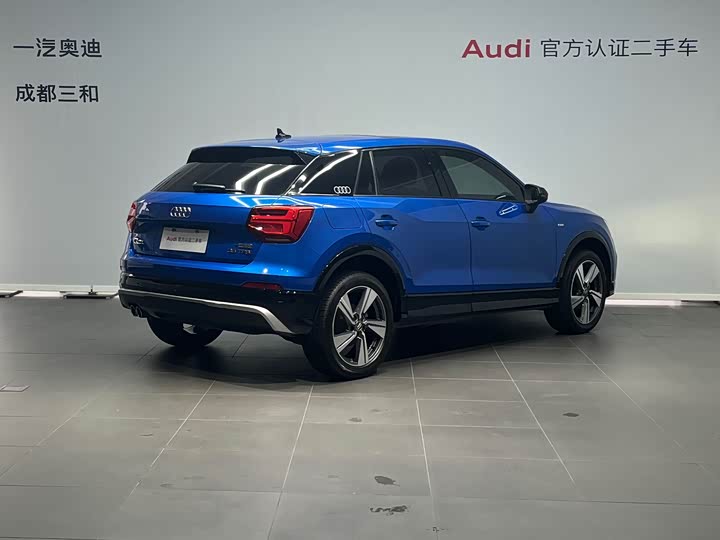 Фото 2 - Audi Q2L