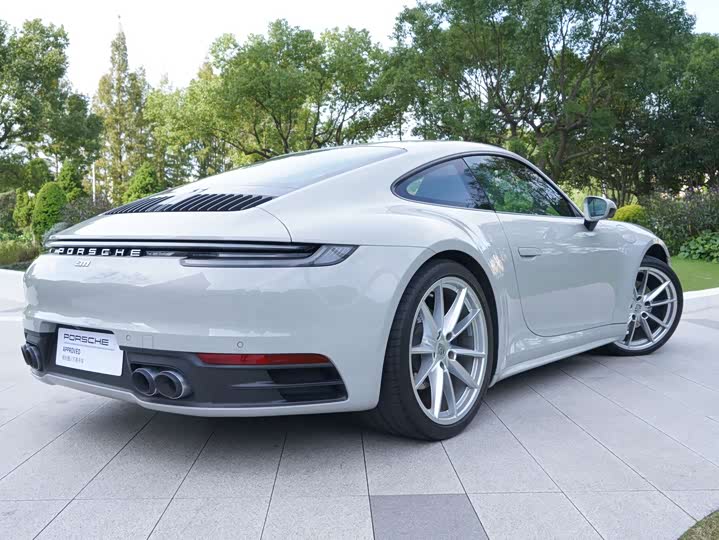 Фото 17 - Porsche 911