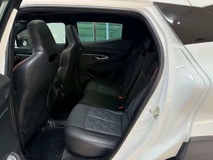 Фото 18 - Changan UNI-T