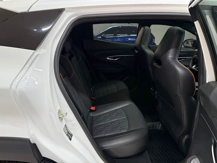 Фото 22 - Changan UNI-T