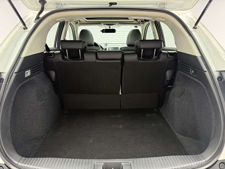 Фото 9 - Honda Vezel